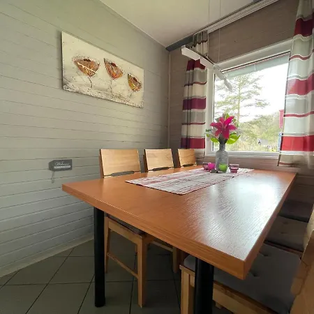 Semesterbostad Entspannung In Der Natur Seeblicksaunagrill *